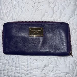Michael Kors wallet